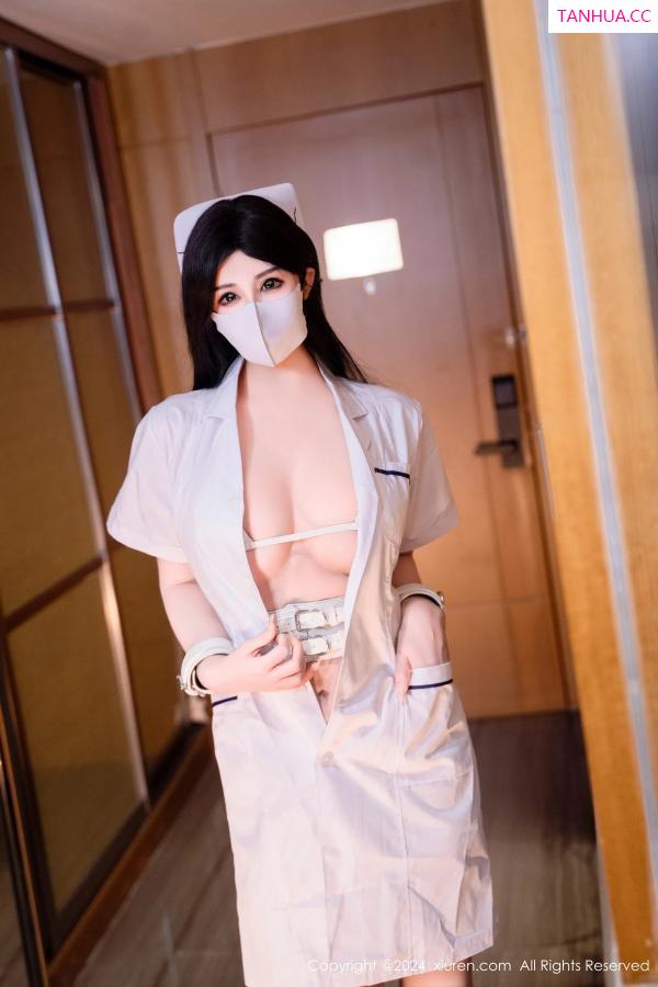   [XiuRen]高清写真图 2024.03.11 No.8206 陈芊儿 美臀性感第10张图片